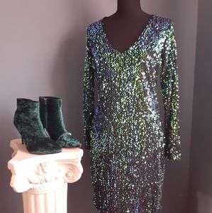 *SOLD*Green sequin dress